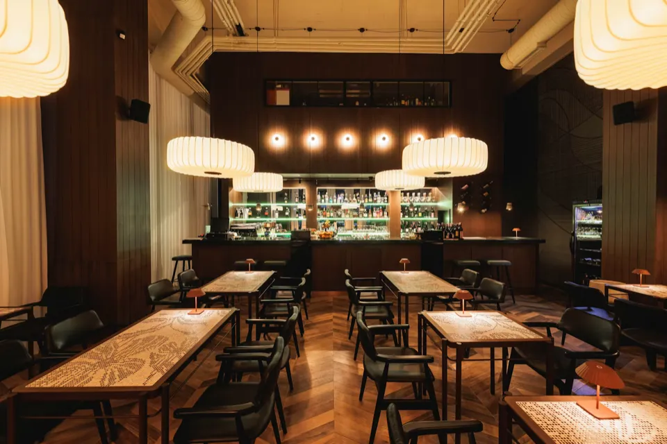 Zucca Cucina dining room